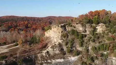 Drone video: Stunning fall foliage over Klondike Park