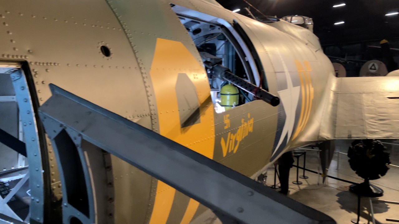Look Inside the B-17F 