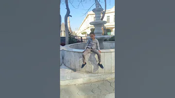 ملي عينك مني 