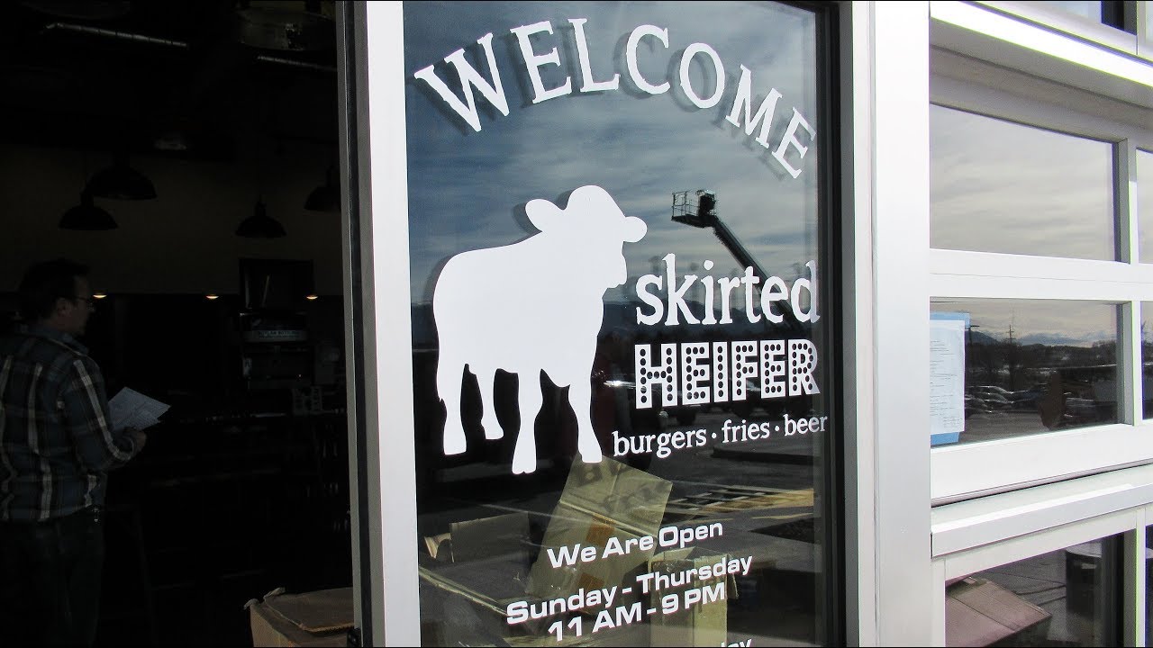 Skirted Heifer II Delivery Day! YouTube