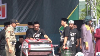 Cak Imin Jalan Sehat Bareng Santri Jember (05 November 2017