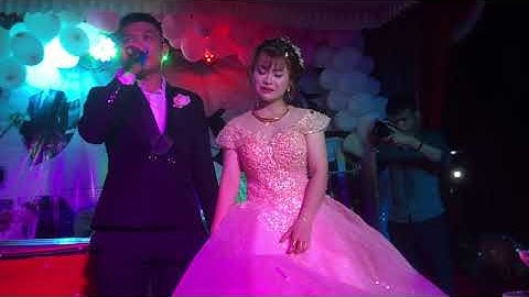 Vợ tuyệt vời nhất chú rễ hát tặng cô dâu cực hay