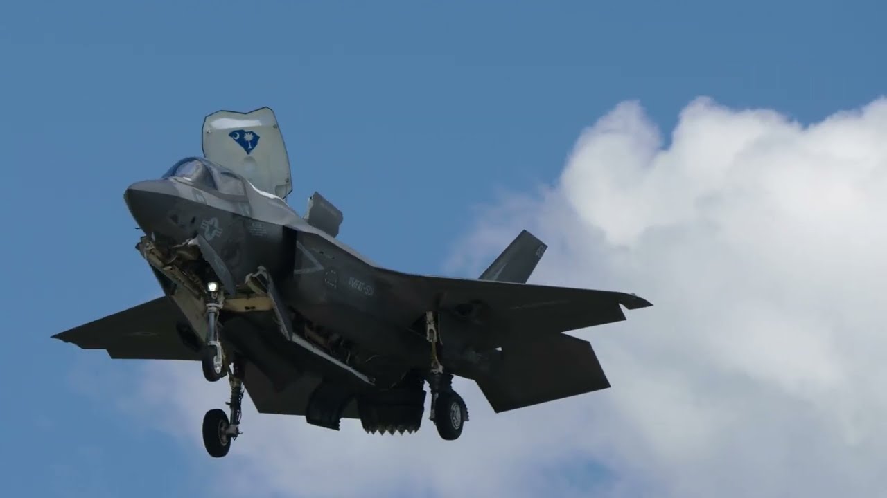USMC F-35B Transition to Hover #f35 #aviation #military