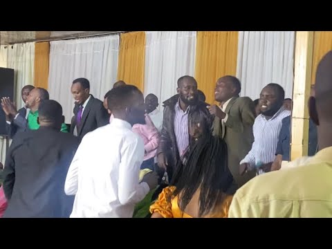 IGITARAMO Hamwe Na REV Gisa Cadeaux Byari Umunezero Mwinshi