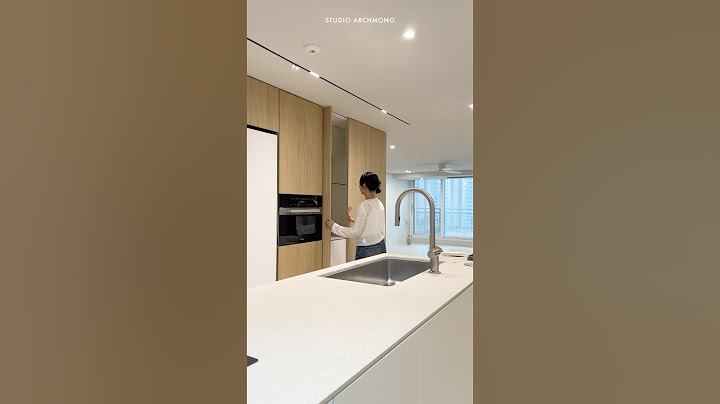 좁은 주방을 더욱 편리하게 활용할 수 있는 포켓도어✨#interior #인테리어 #아파트인테리어 #30평대인테리어 #아크몽스튜디오 #리모델링 #랜선집들이 #주방인테리어 #제작가구