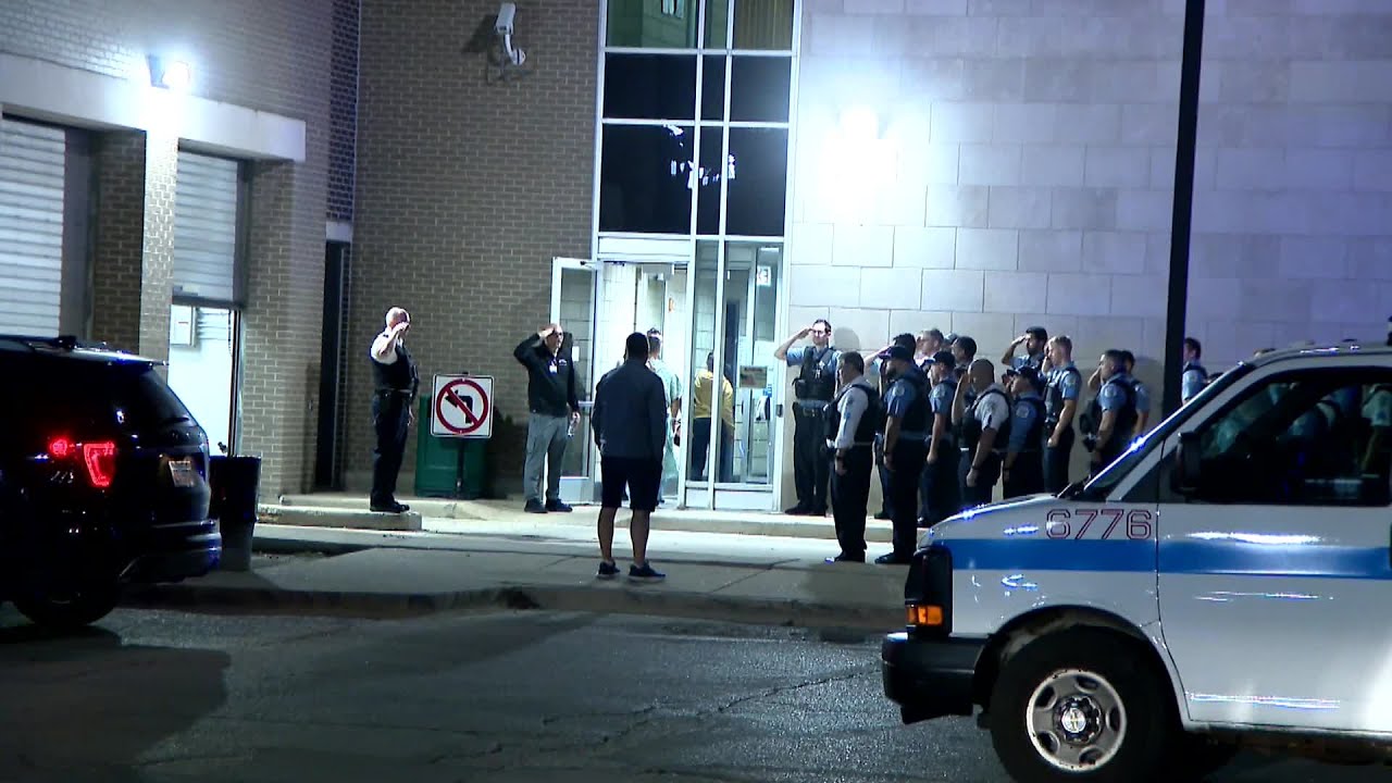 Chicago Police Officer Released From Hospital After Being Shot In ...