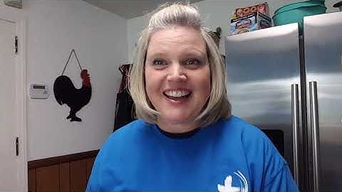 Cucumber and onions side dish