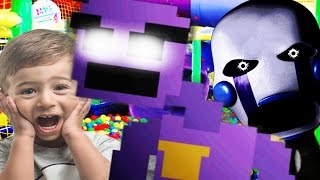 SAVING THE 5 CHILDREN FROM THE PURPLE MAN? | Dayshift at Freddy's 2 Part 4 (Five Nights at Freddys)