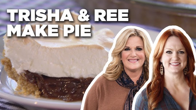 Trisha Yearwood Discusses Garths' Pasta Salad, Cookware, and the Bling in  Her Ring