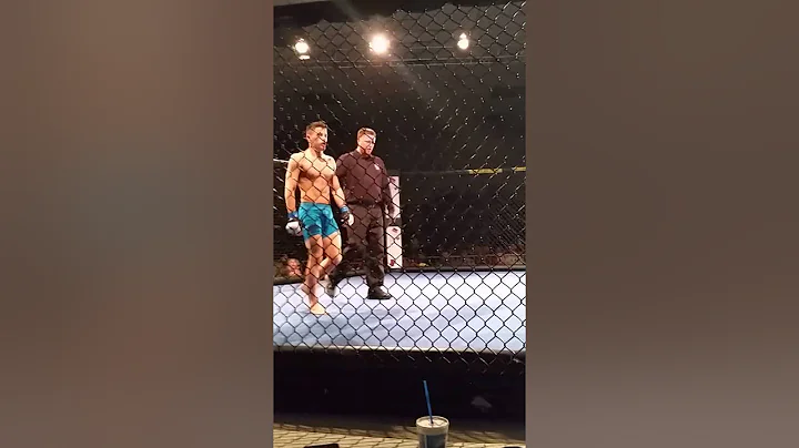 Anthony canzano mma fighter knock out first round!