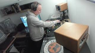 In the Garage - Episode 10 - Garage and House Mix
