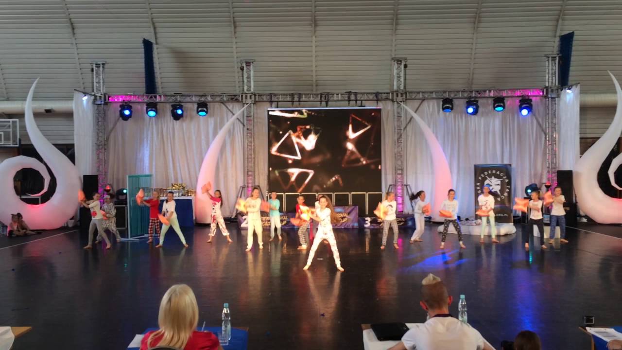 Children Formation - Show Dance - Pajama Party