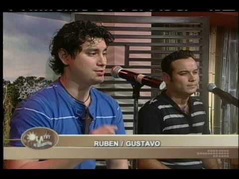 Ruben y Gustavo - Por Debajo De La Mesa