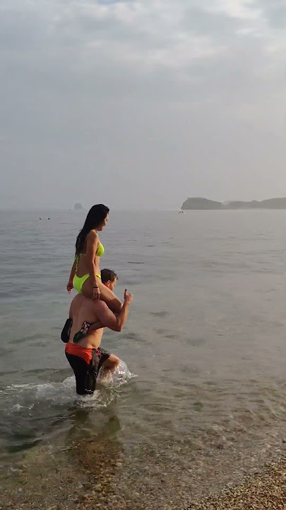 Shoulder Ride Challenge Part2 #china #dalian #shoulderridechallenge #fun #beach #fyp #fitness