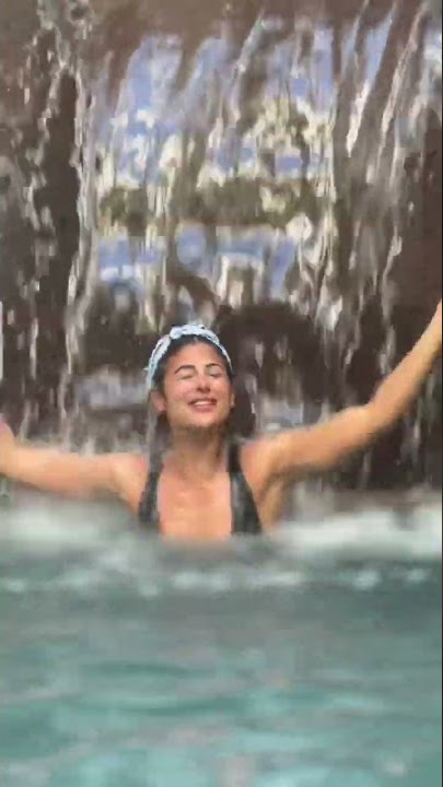 Have you EVER tried HYDROTHERAPY ?! 👀😳💦 #shorts #massage #waterfall #ytshort #viral
