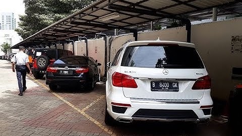 Nih Mobil-Mobil Yang Dilelang KPK Hasil Sitaan Dari koruptor