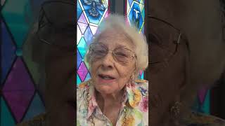 Margret Borchers Cuttill explains the history of Lincoln Park in Decatur, IL
