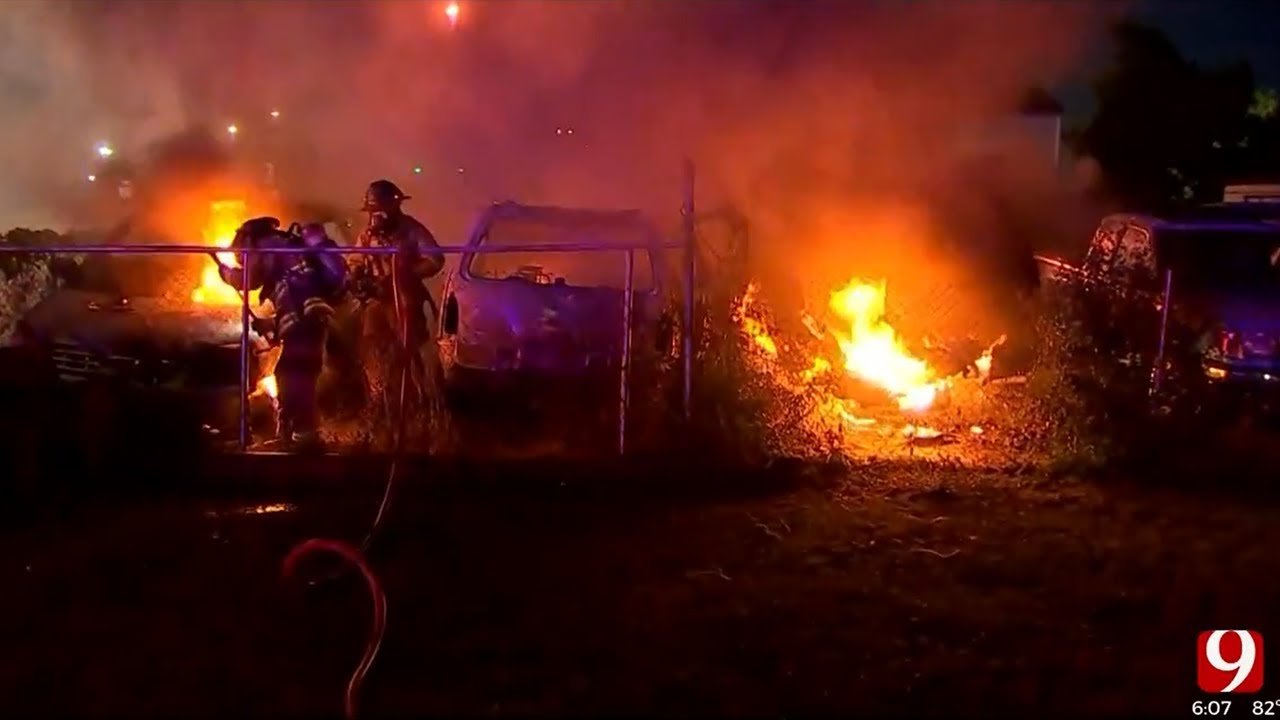 Oklahoma City Firefighters Combat Multi-Vehicle Blaze