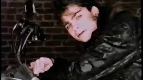 Linear - "Sending All My Love" - Official Music Video