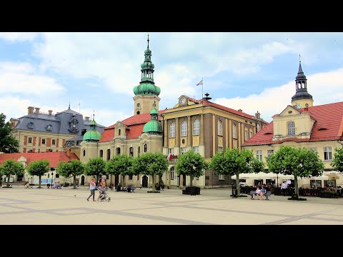 [4K] Pszczyna - Old Town Center (centrum starego miasta), Poland Polska (videoturysta.eu)