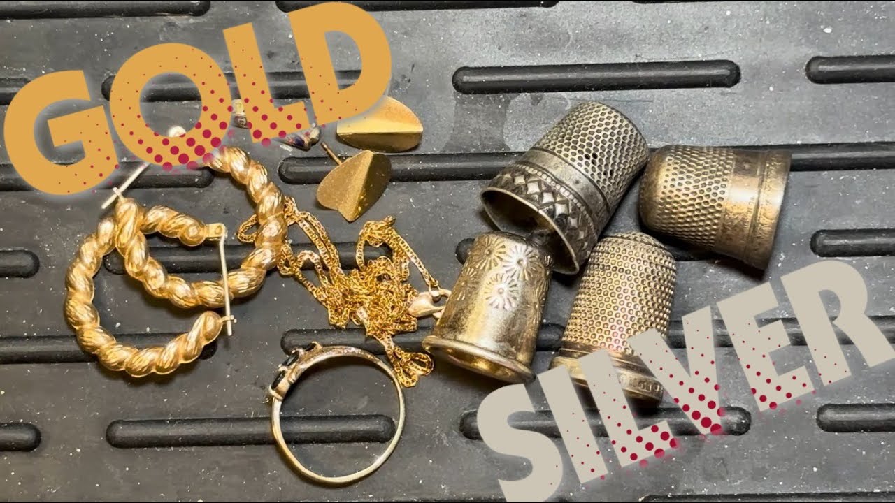 Серьги из 14-каратного золота за 1 доллар: последняя гаражная распродажа :(, серебряные наперстки...