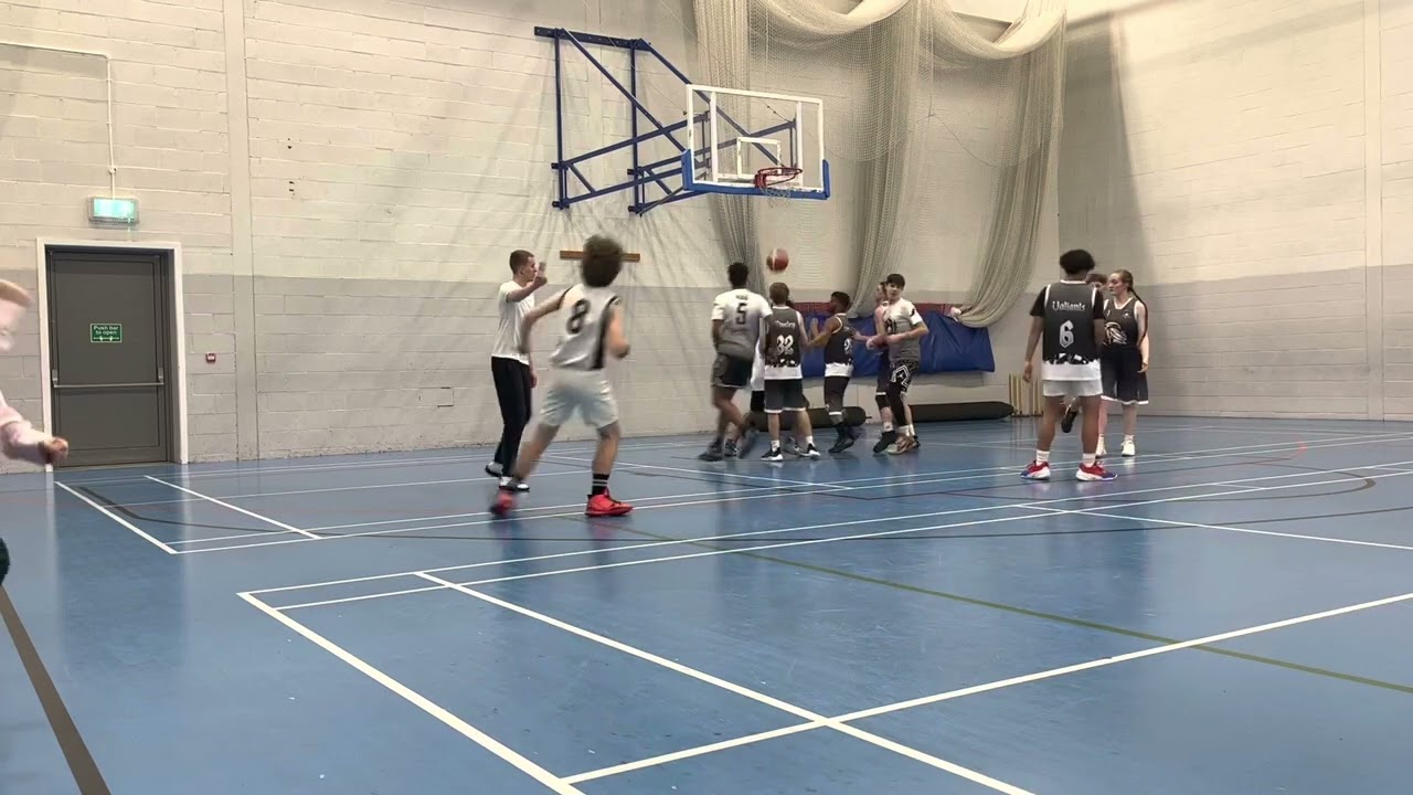 Northwood U16 v Northwood B team bench