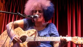 Kimya Dawson - Singing Machine (Live @ Bush Hall, London, 09.07.12)