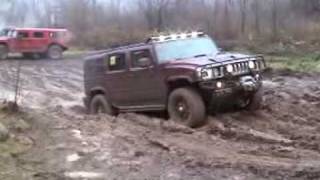 HUMMERS GO MUDDING