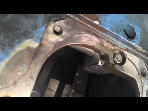 محرك  ام تي يو خلط ماء مع الزيت بكميه بسيطه مع زياده خروج بخار زيت المحرك بكثافه