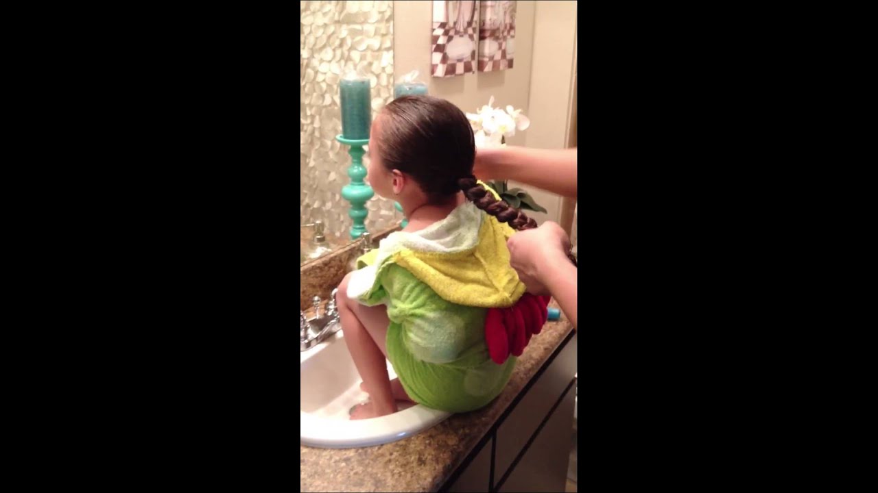 How a REAL Daddy does hair