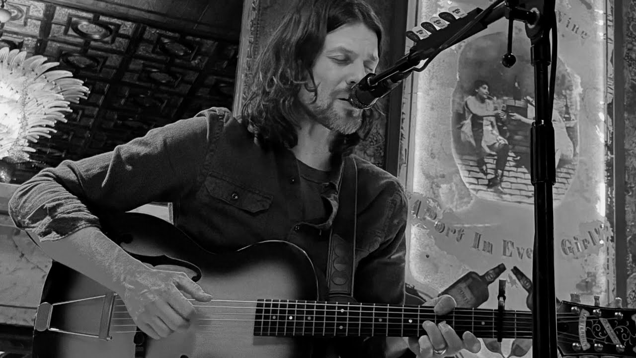 James Bay - Flame Still Burns (Brand New Song)