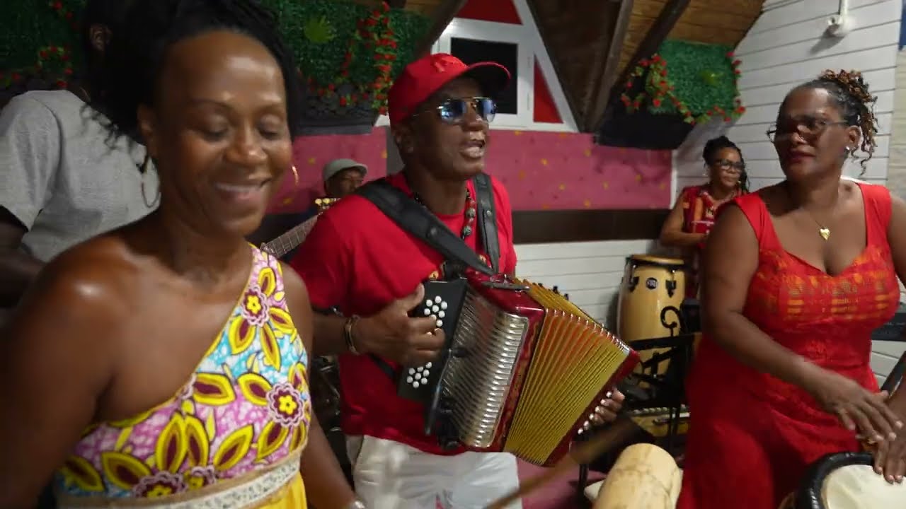 ZOULAKA  Deposé'y / J-C EMBOULE / M-L ZODROS 🎄✨