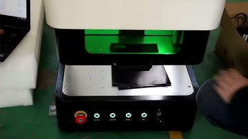operation video of mini enclosed fiber laser marking machine