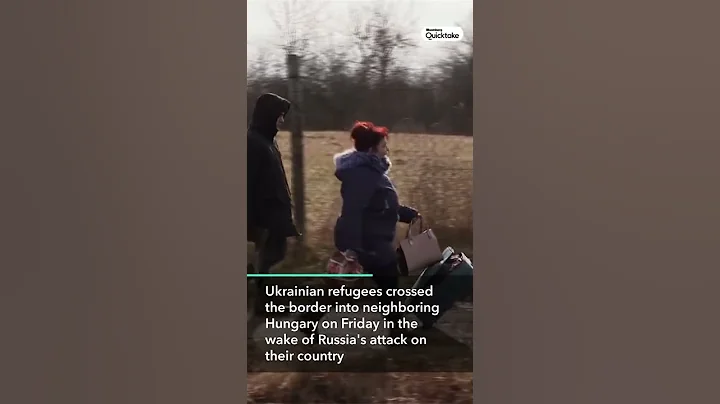 Ukrainian Refugees Cross Border Into Hungry Amid Russian Attack - DayDayNews