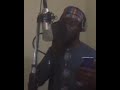 Ta Yanda Wani Shahararren Mawaki Da Ake Tutiya Dashi Ya Fara Koyon Waka Ta Yanda Wani Shahararren Mawaki Da Ake Tutiya Dashi Ya Fara Koyon Waka