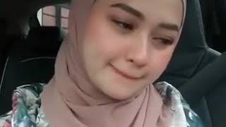 Banyak Bunga Di Taman Cuma Satu Kupetik