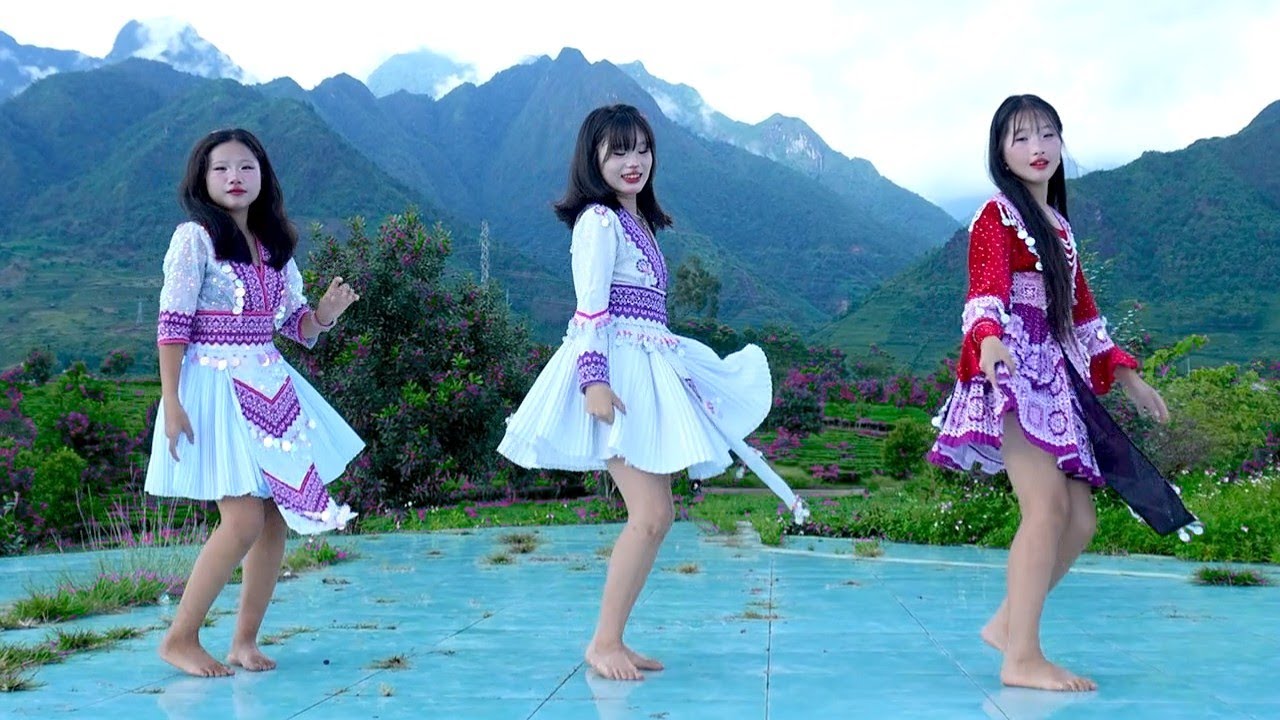 Điệu Nhảy Múa Hót Nhất 2025 Ntxim Hlub_JYM Remix - Hmong Baby Remix ll By Pana Lee-/1/9/2025 DANCE