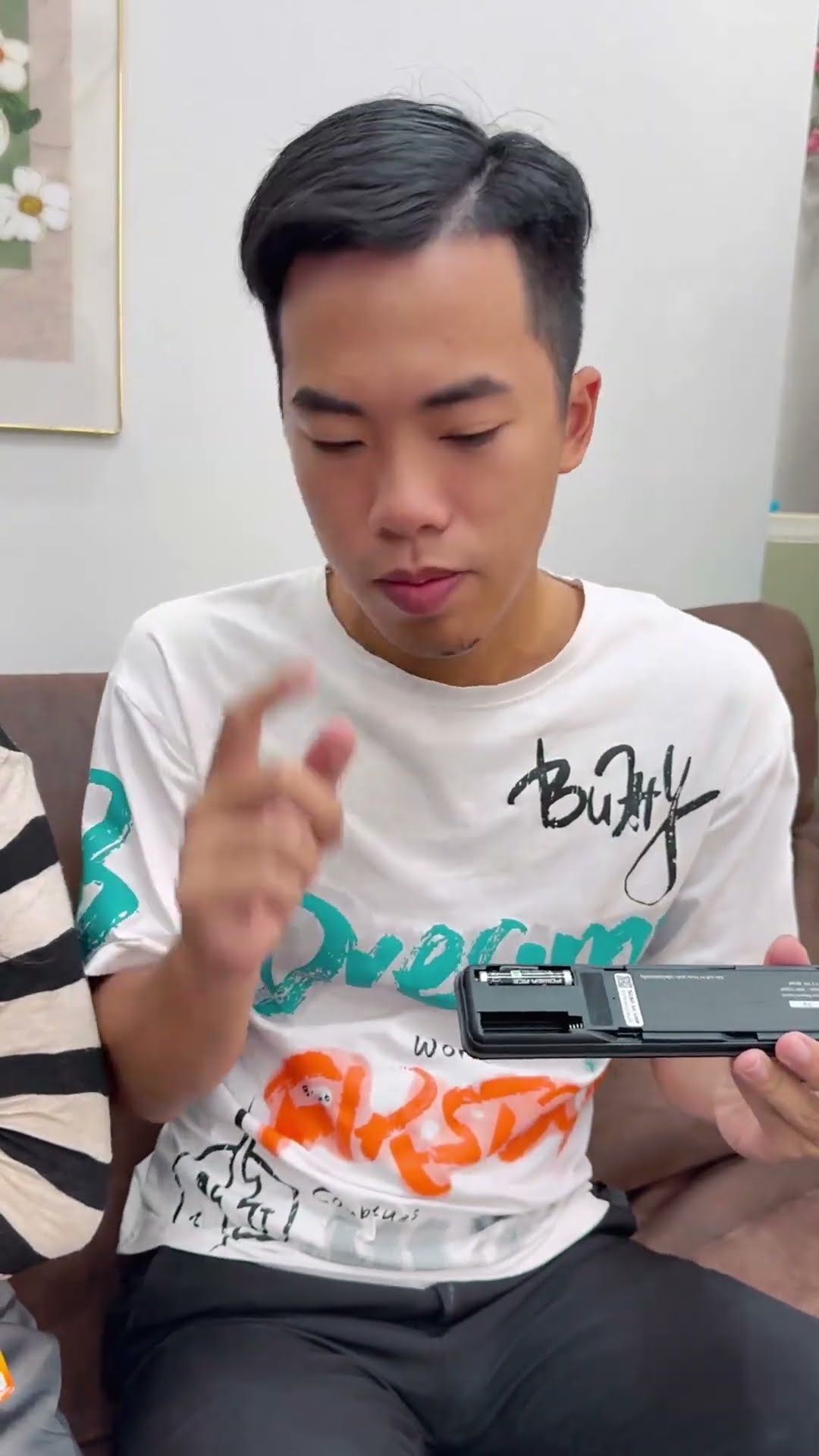 LNF - Chế tạo cục pin cho em gái || battery power is full #shorts