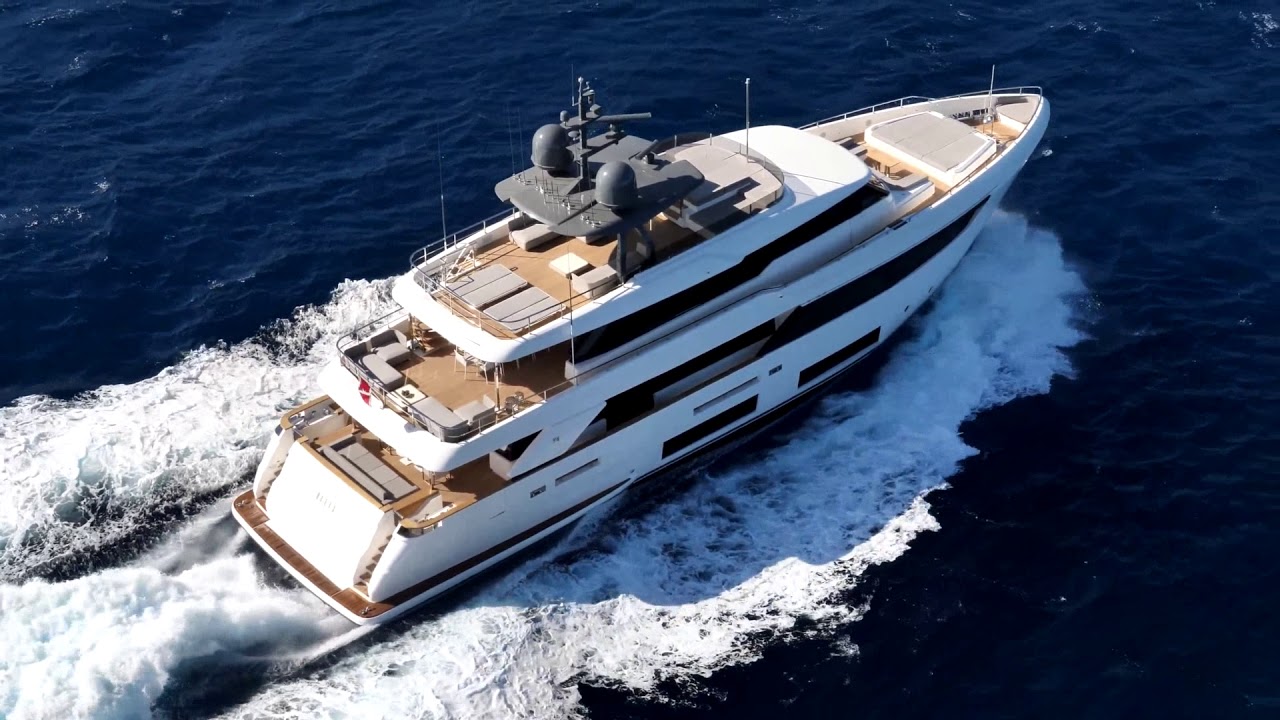 Navetta 33 superyacht Custom Line