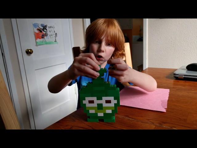 Cut the Rope على X: This #lego #OmNom by Gamebrick made our day