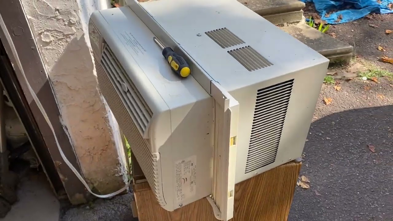 2001 Kenmore (WCI) 8,000 BTU room air conditioner 