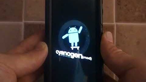 CyanogenMod 7 On the Motorola Atrix 4G