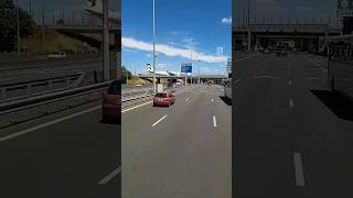 🛫Взлітно-посадкова🛬  смуга над автобаном🛣