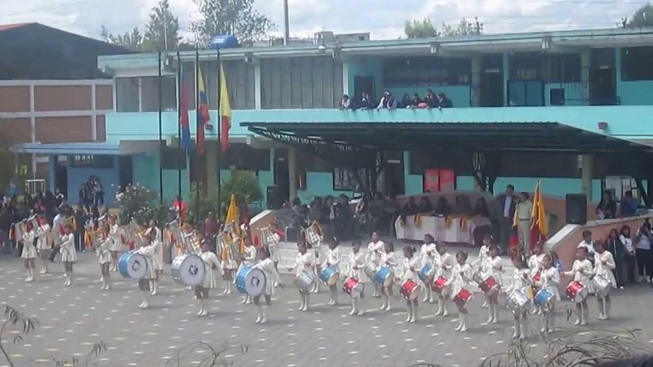 Banda Ritmica Colegio Consejo Provincial De Pichincha Youtube