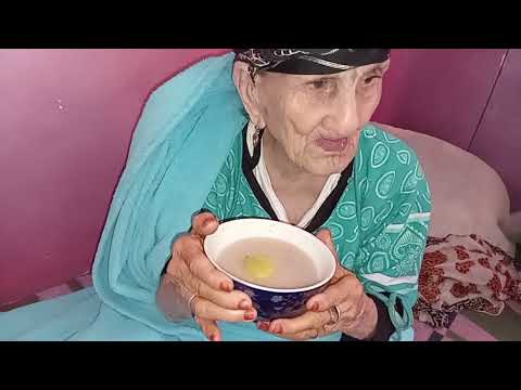 الميمه صبحت مريضه يا ربي يشافيها قالت ارى الموت هذه
