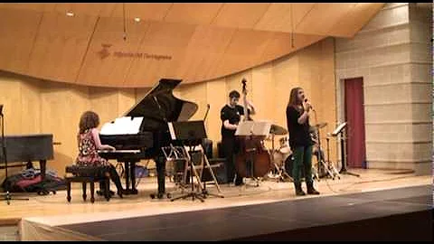 Audici de cant modern  - Marta Linares -Cornet Man...