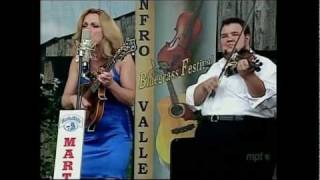 Rhonda Vincent & The Rage - "Is the Grass Any Bluer?" chords