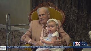 Last Surviving Member Of Uss John Hood Dies