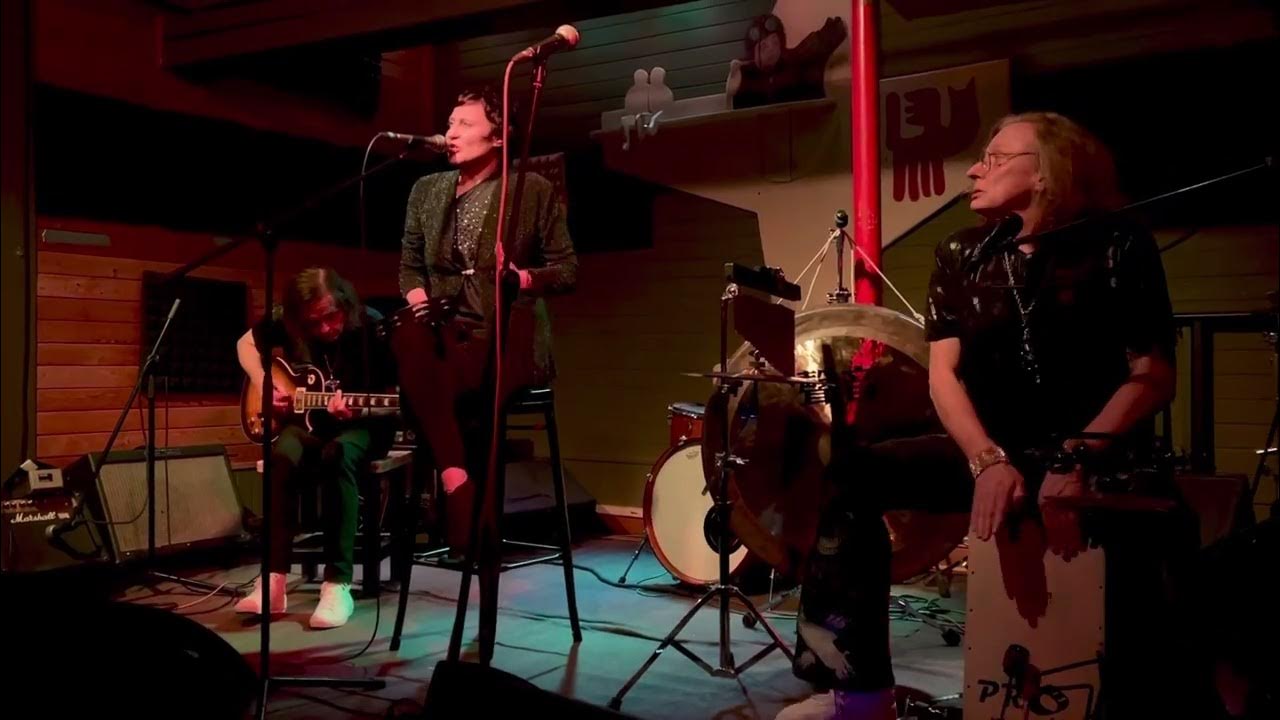 группа ц. группа ц. рок группа виктора цоя. группа стаса намина цветы. группа цветы фотографии.