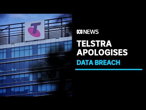 Telstra apologises for